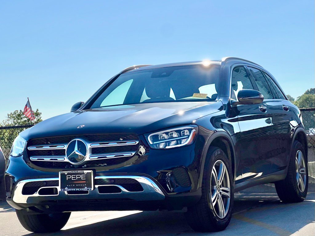 Certified 2022 Mercedes-Benz GLC 300 4MATIC image 4