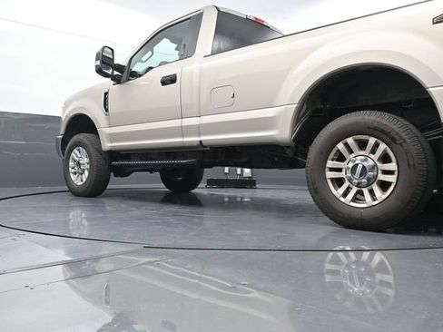 Used 2017 Ford F250 XLT w/ XLT Value Package AWD/4WD image 31