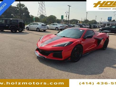 Used 2024 Chevrolet Corvette Z06 image 4