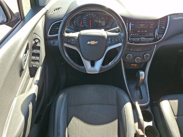 Used 2022 Chevrolet Trax LT w/ Sport Edition AWD/4WD image 3