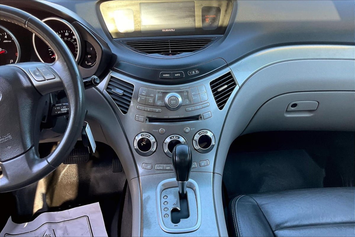 Used 2008 Subaru Tribeca Limited AWD/4WD image 9