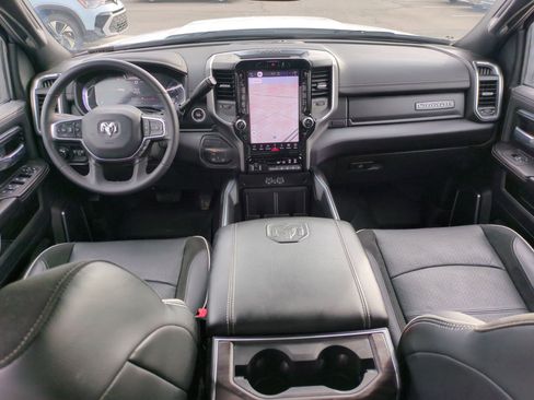 Used 2025 RAM 2500 Laramie image 31