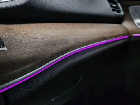 Used 2020 Mercedes-Benz GLE 350 GLE 350 4MATIC Sport Utility 4 w/ Premium Package image 44