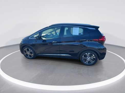 Used 2021 Chevrolet Bolt Premier w/ Infotainment Package image 6