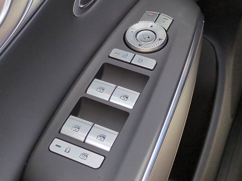 New 2026 Genesis GV70 2.5T Select image 19