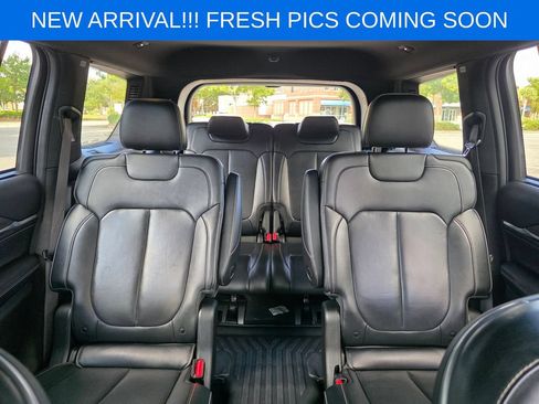 Used 2021 Jeep Grand Cherokee L Overland w/ Luxury Tech Group IV AWD/4WD image 15