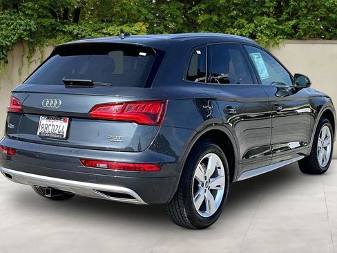 Used 2018 Audi Q5 2.0T Premium w/ Convenience Package image 5