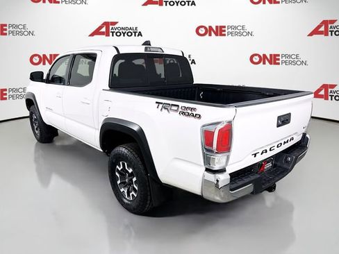 Certified 2020 Toyota Tacoma TRD Off-Road image 5
