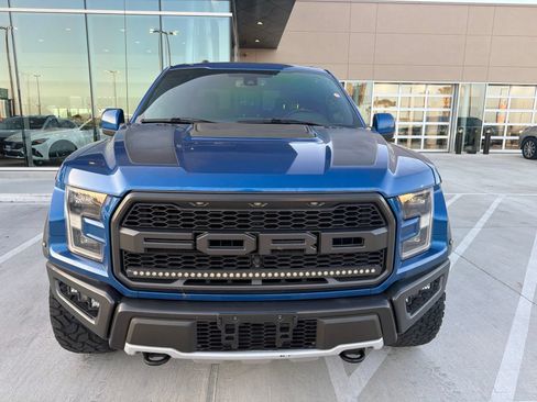 Used 2018 Ford F150 Raptor w/ Equipment Group 802A Luxury AWD/4WD image 2