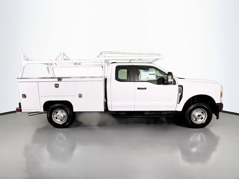New 2026 Ford F250 XL image 17
