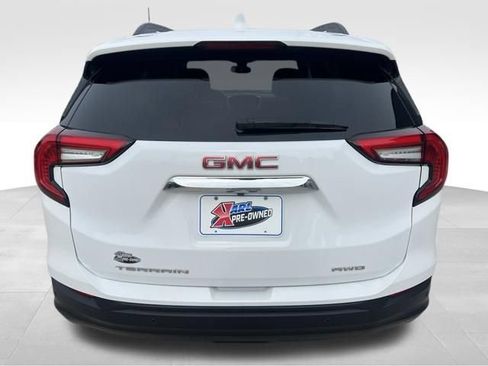Used 2024 GMC Terrain SLE w/ Driver Convenience Package AWD/4WD image 6