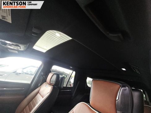 Used 2024 GMC Yukon Denali Ultimate image 7