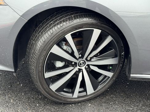 Used 2021 Nissan Altima 2.5 SR image 40