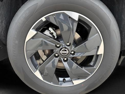 New 2026 Nissan Rogue SV w/ SV Premium Package image 9