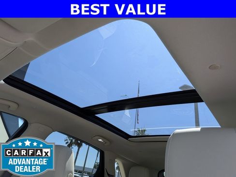Used 2022 Cadillac XT5 Premium Luxury FWD image 19