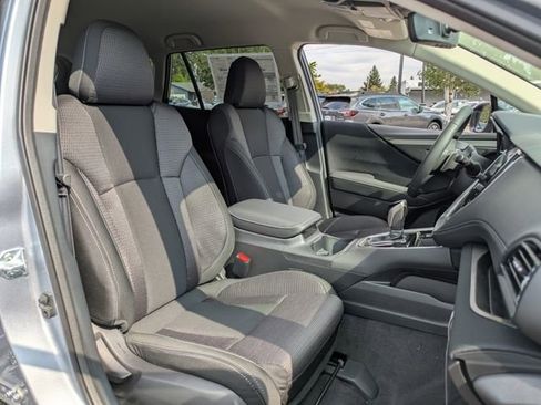 Used 2025 Subaru Outback Premium w/ Popular Package #1A image 34