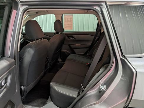 Used 2025 Nissan Rogue S AWD/4WD image 9