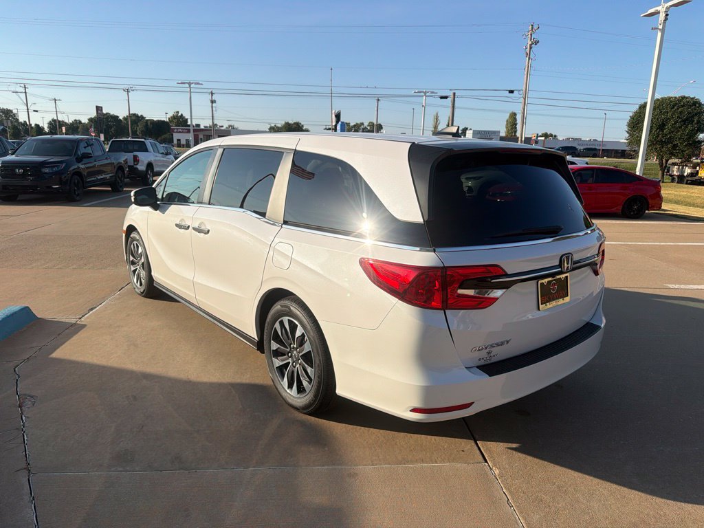 Certified 2024 Honda Odyssey EX-L image 8