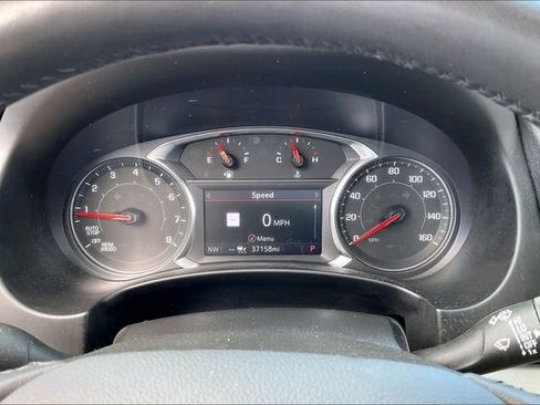 Used 2022 GMC Terrain SLT w/ Infotainment Package II image 10