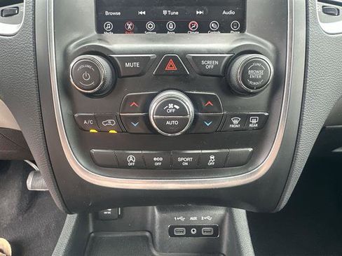 Used 2019 Dodge Durango SXT w/ 3rd Row Seating Group image 15