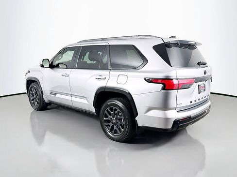 Used 2026 Toyota Sequoia Platinum image 7