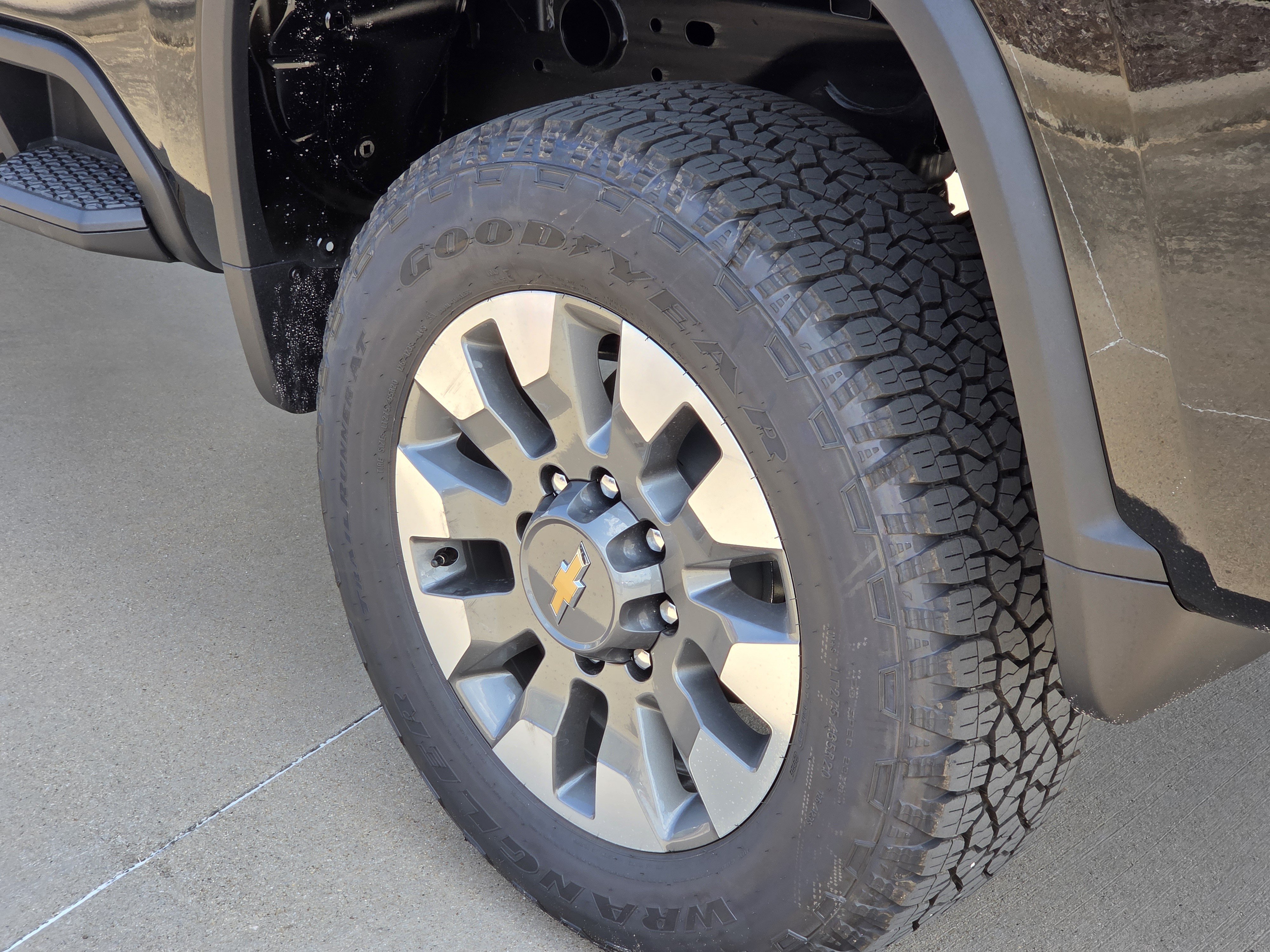 New 2026 Chevrolet Silverado 2500 Custom w/ Custom Value Package AWD/4WD image 5