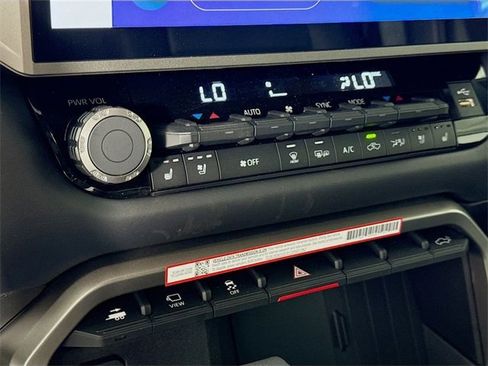 New 2026 Toyota Tundra Platinum image 15