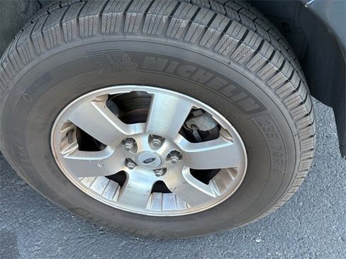 Used 2008 Ford Escape Limited image 7