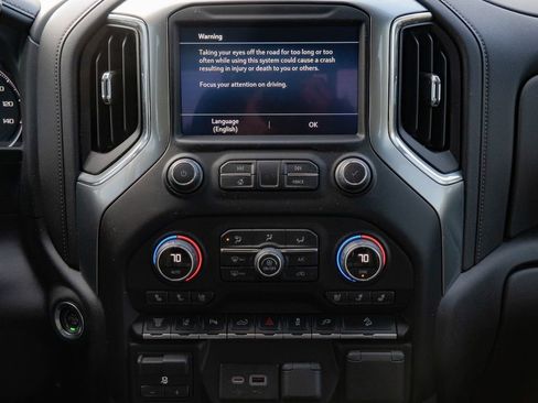 Used 2022 Chevrolet Silverado 3500 LTZ w/ LTZ Plus Package image 14