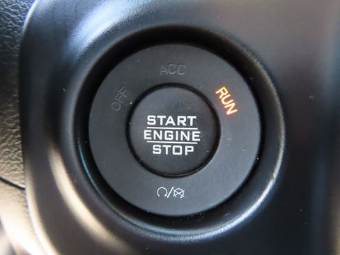 Certified 2023 Jeep Wrangler Unlimited Sport AWD/4WD image 7