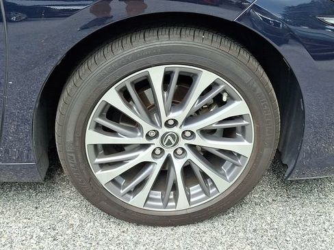 Used 2019 Lexus ES 350 w/ Premium Package FWD image 8