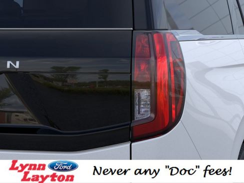 New 2026 Ford Expedition Active RWD image 21