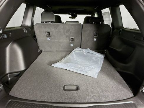 New 2025 Jeep Grand Cherokee Laredo X w/ Luxury Tech Group I AWD/4WD image 26