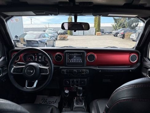Used 2018 Jeep Wrangler Unlimited Rubicon AWD/4WD image 18