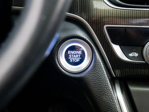 Used 2018 Honda Accord Sport image 20