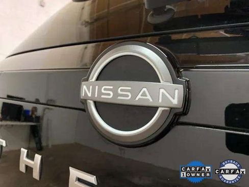 Used 2024 Nissan Pathfinder S image 95