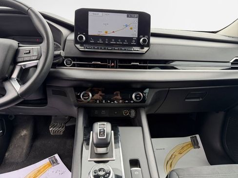 Used 2023 Mitsubishi Outlander SE AWD/4WD image 22