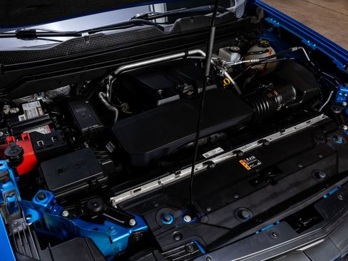 Used 2024 Chevrolet Colorado Trail Boss w/ Technology Package AWD/4WD image 41