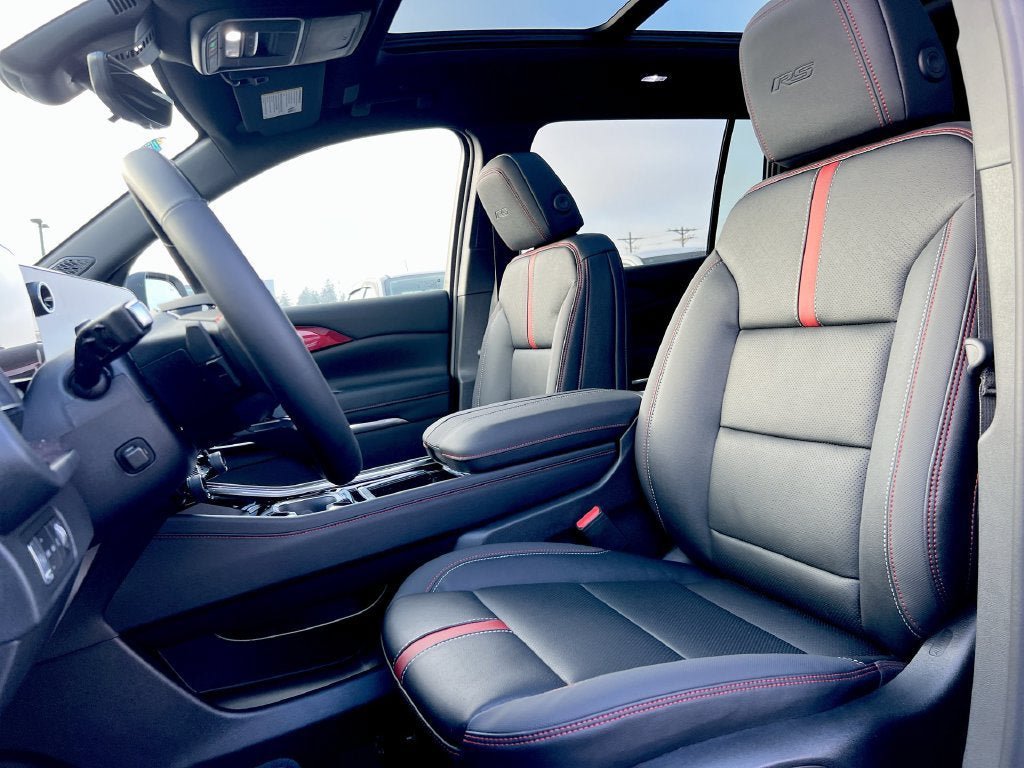 New 2026 Chevrolet Traverse RS AWD/4WD image 17