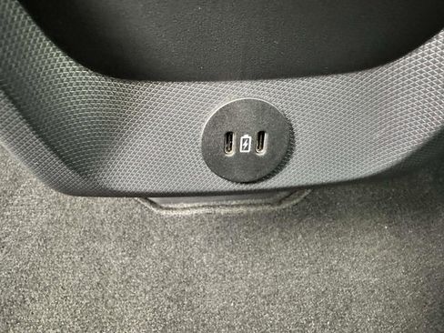 Used 2025 Ford Mustang Mach-E Premium image 17