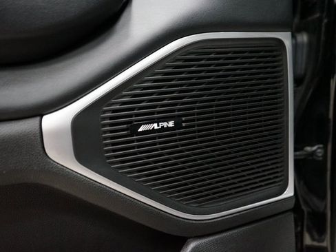 Used 2024 Jeep Wagoneer Series II w/ Flexible Seating Group image 28