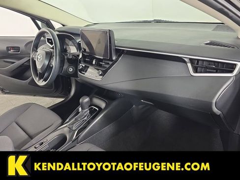 Used 2024 Toyota Corolla LE FWD image 17