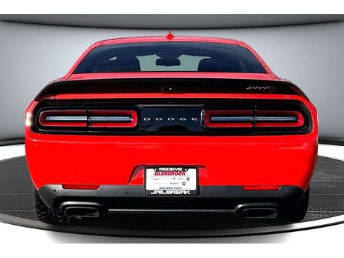 Used 2022 Dodge Challenger SRT Hellcat image 5