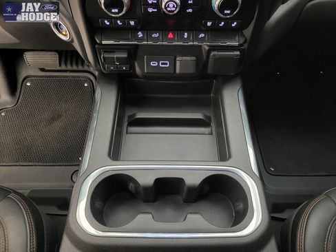 Used 2021 GMC Sierra 1500 AT4 AWD/4WD image 38