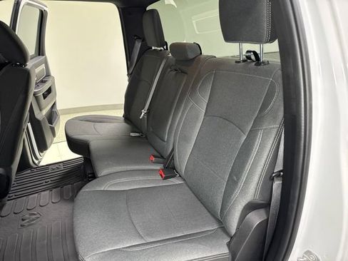 Used 2022 RAM 1500 Warlock AWD/4WD image 19