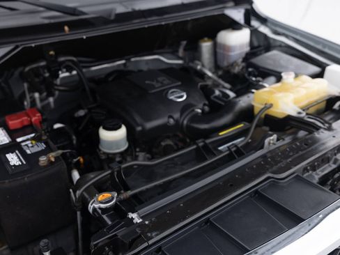 Used 2016 Nissan NV 3500 SL image 39