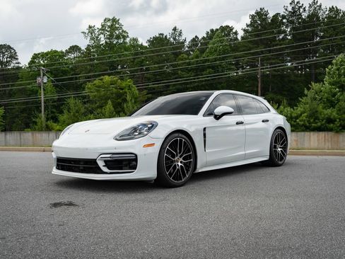 Used 2023 Porsche Panamera 4 w/ Premium Package AWD/4WD image 10