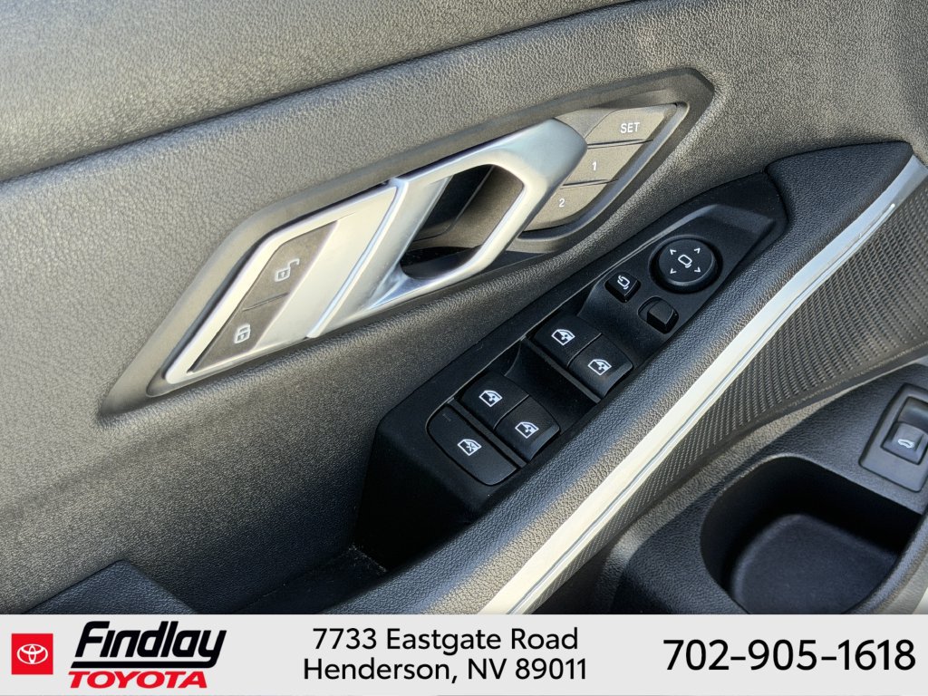Used 2020 BMW 330i Sedan w/ Driving Assistance Package RWD image 21