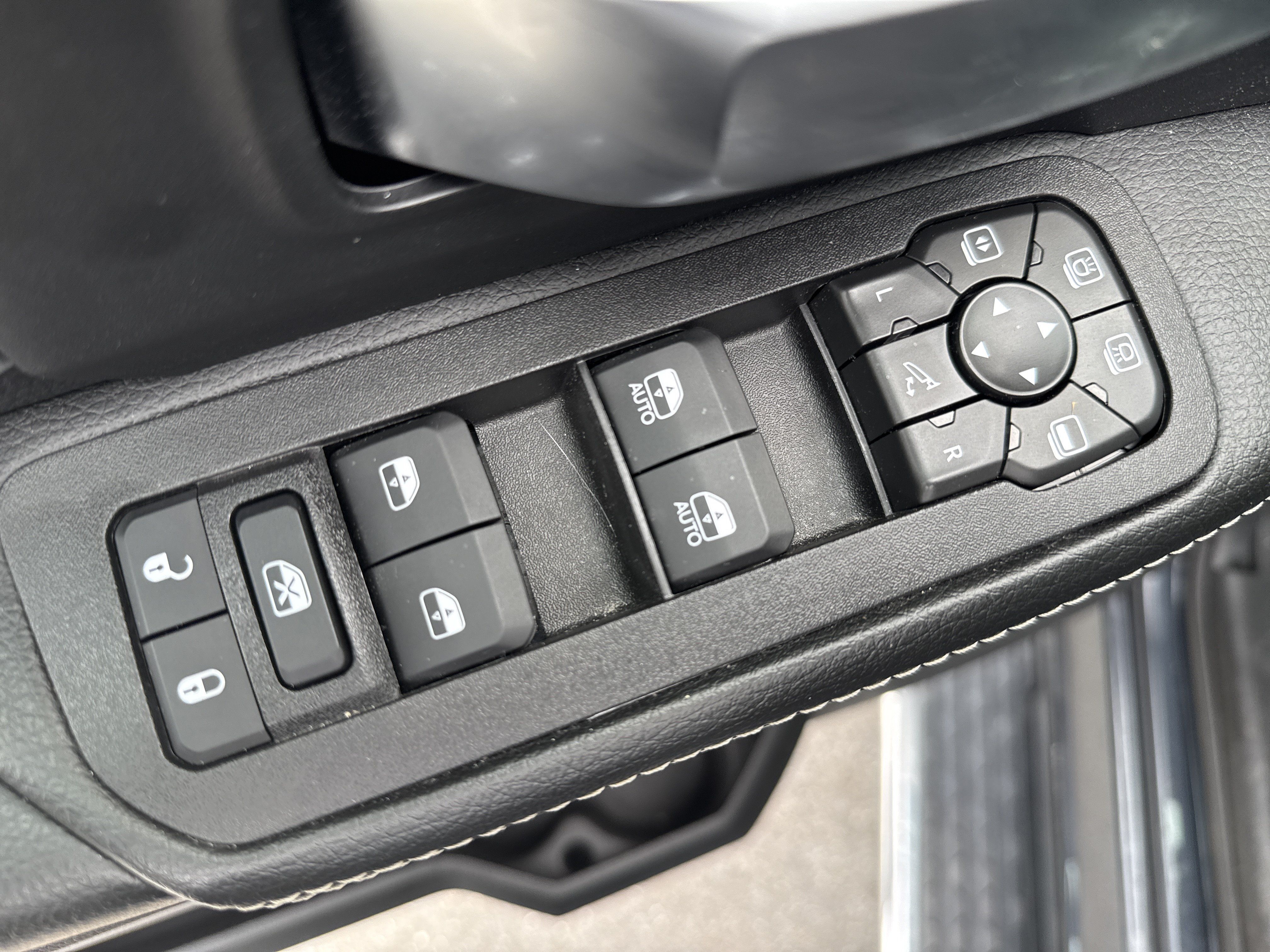 Used 2026 RAM 2500 Big Horn AWD/4WD image 16