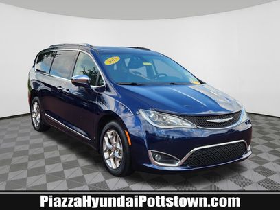 Used 2018 Chrysler Pacifica Limited